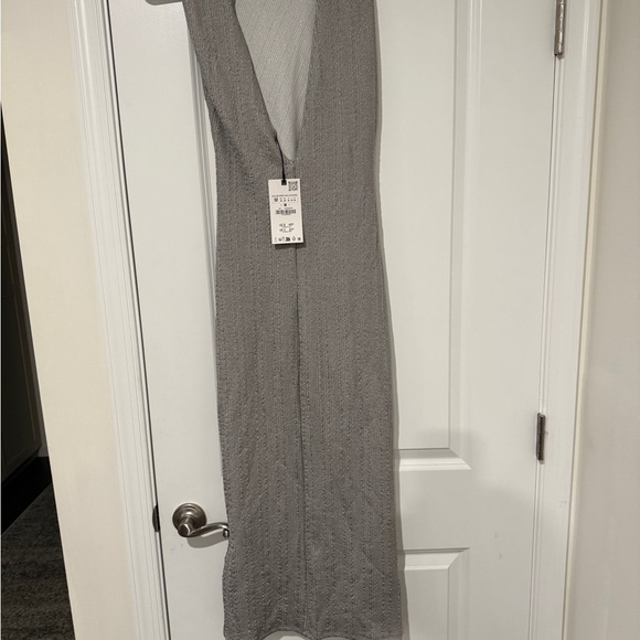 Zara medium Gray Dress - Picture 4 of 4
